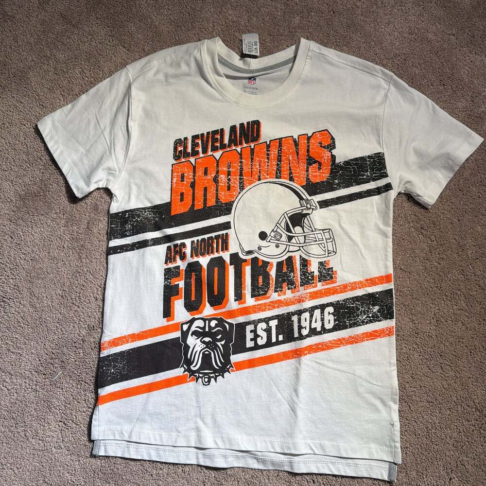 Cleveland Browns Get Loud Logo NFL Stripe Graphic T-Shirt NWT Youth L